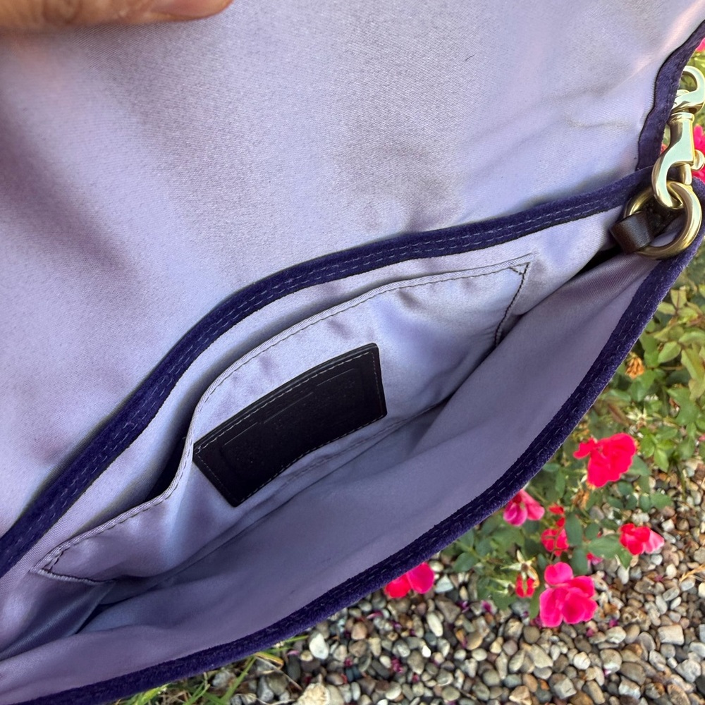 NEW COACH vintage purple suede baguette wristlet shoulder Bag Purse Clutch 42054 - Picture 7 of 12
